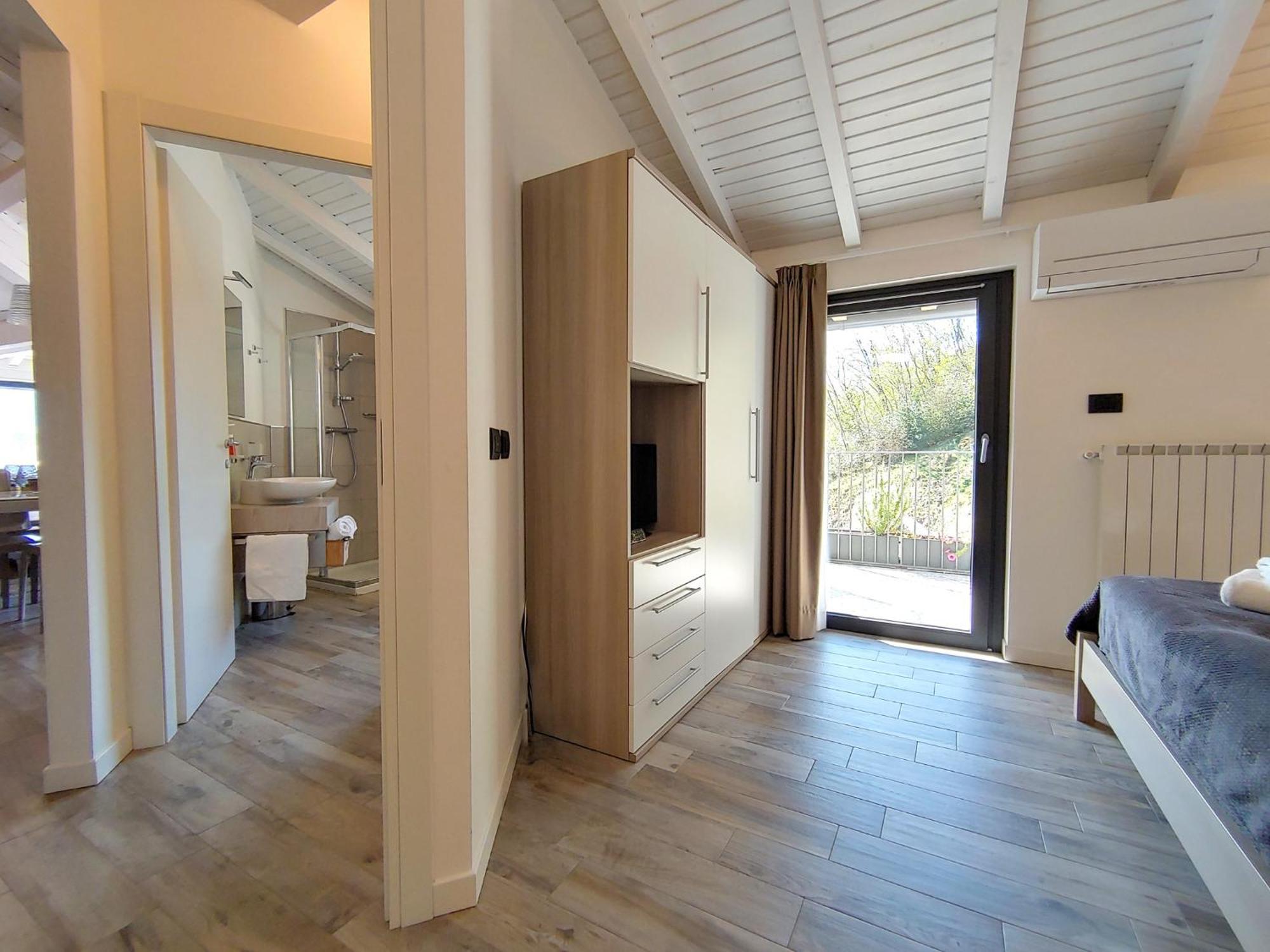 Dascio Silence Ferienwohnung Mit Panorama Balkon Exteriör bild